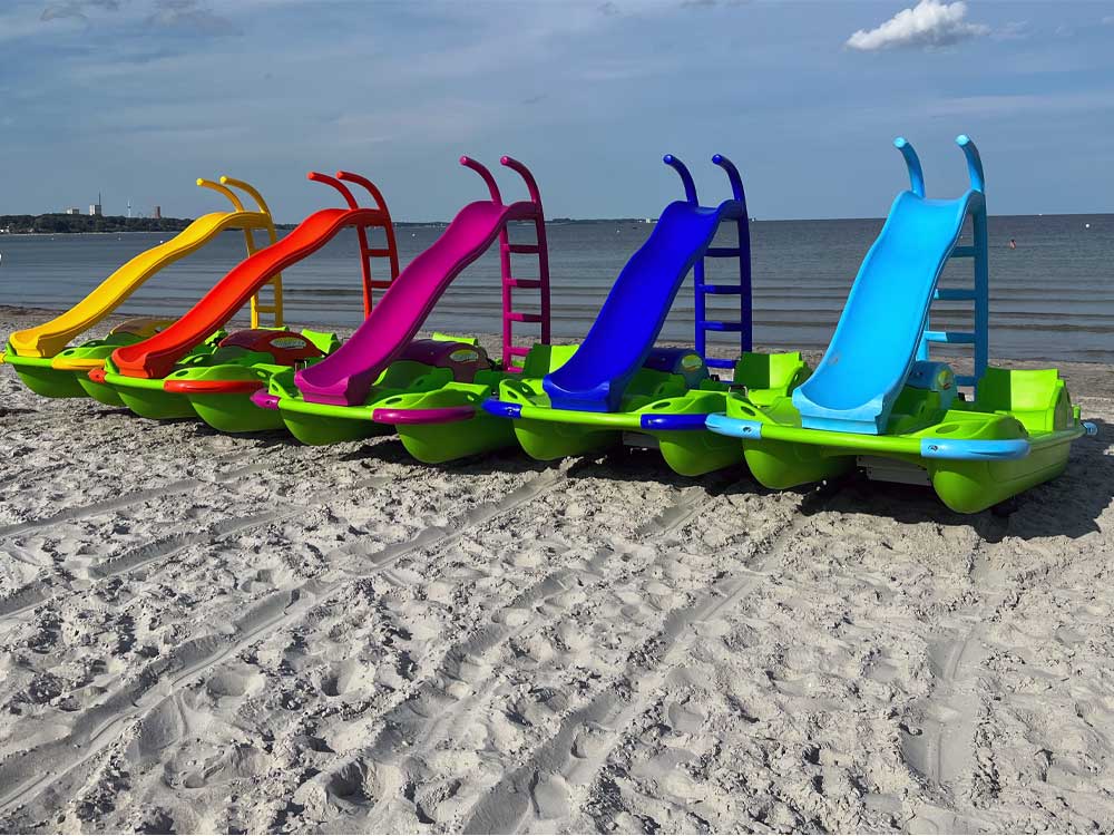 Tretboot Vermietung Hundestrand Haffkrug Ostsee Max Hering